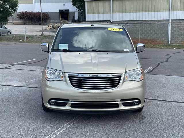 Used 2011 Chrysler Town & Country Limited with VIN 2A4RR6DG0BR799109 for sale in Gastonia, NC