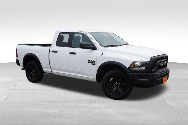 2022 Ram 1500 Classic Warlock photo 2