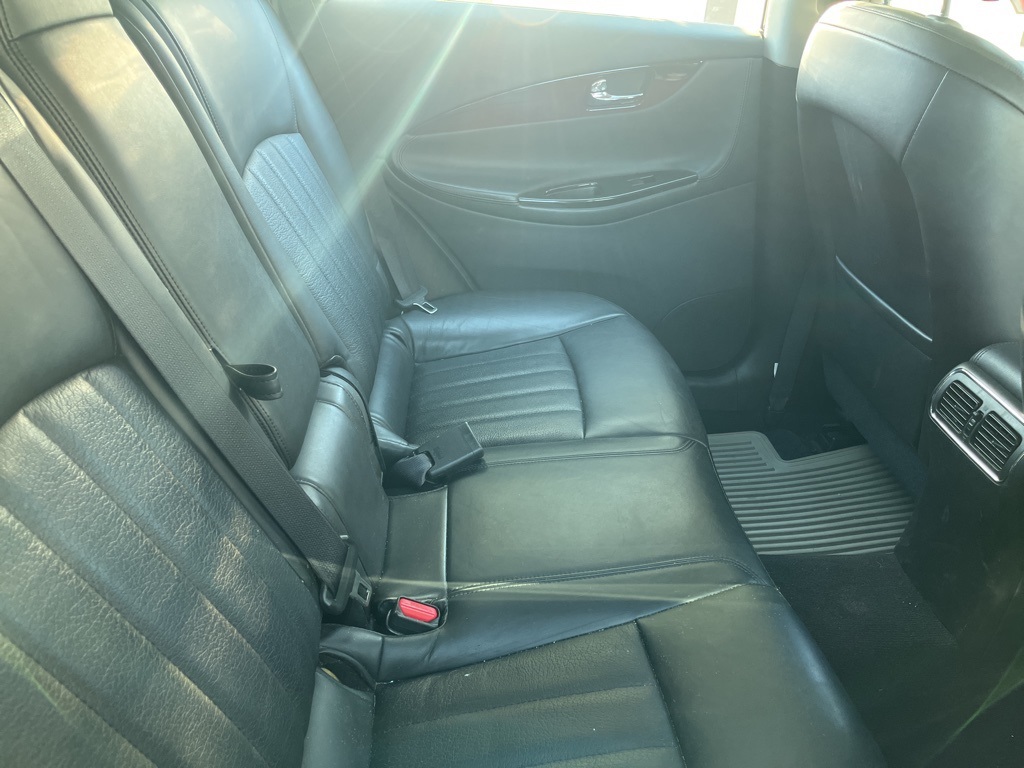 2017 Infiniti QX50 Base photo 8