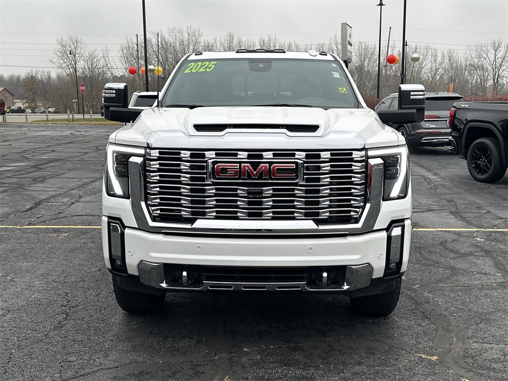 2025 GMC SIERRA HD - Image 3