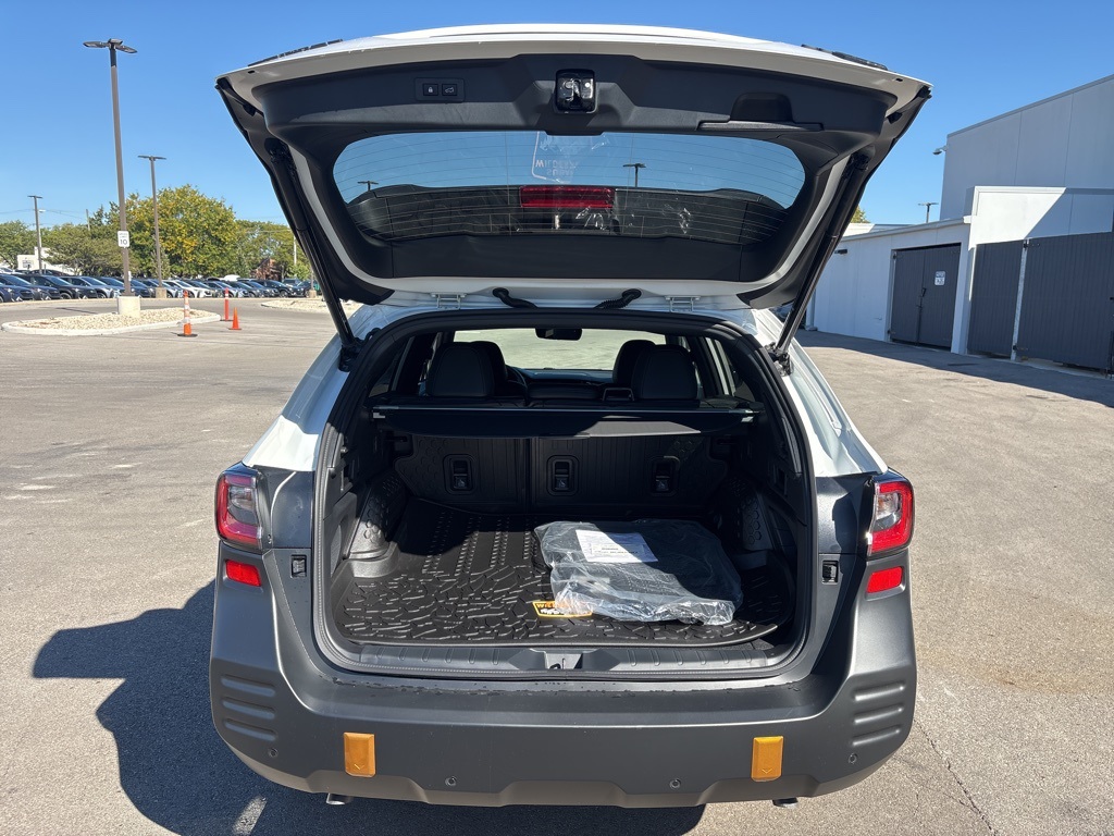 2025 Subaru Outback Wilderness photo 7