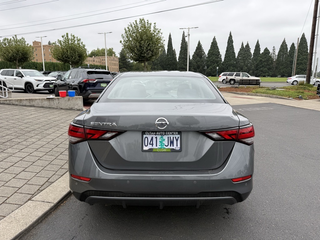 2022 Nissan Sentra S photo 4