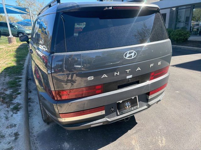 2025 Hyundai Santa Fe Limited photo 4