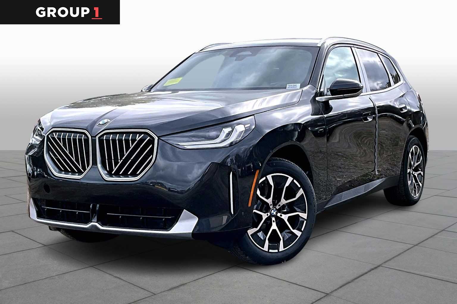 2026 BMW X3 30's photo