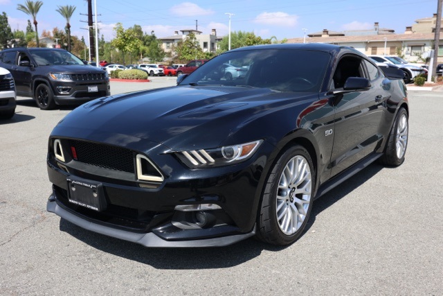 2017 Ford Mustang GT Premium photo 6