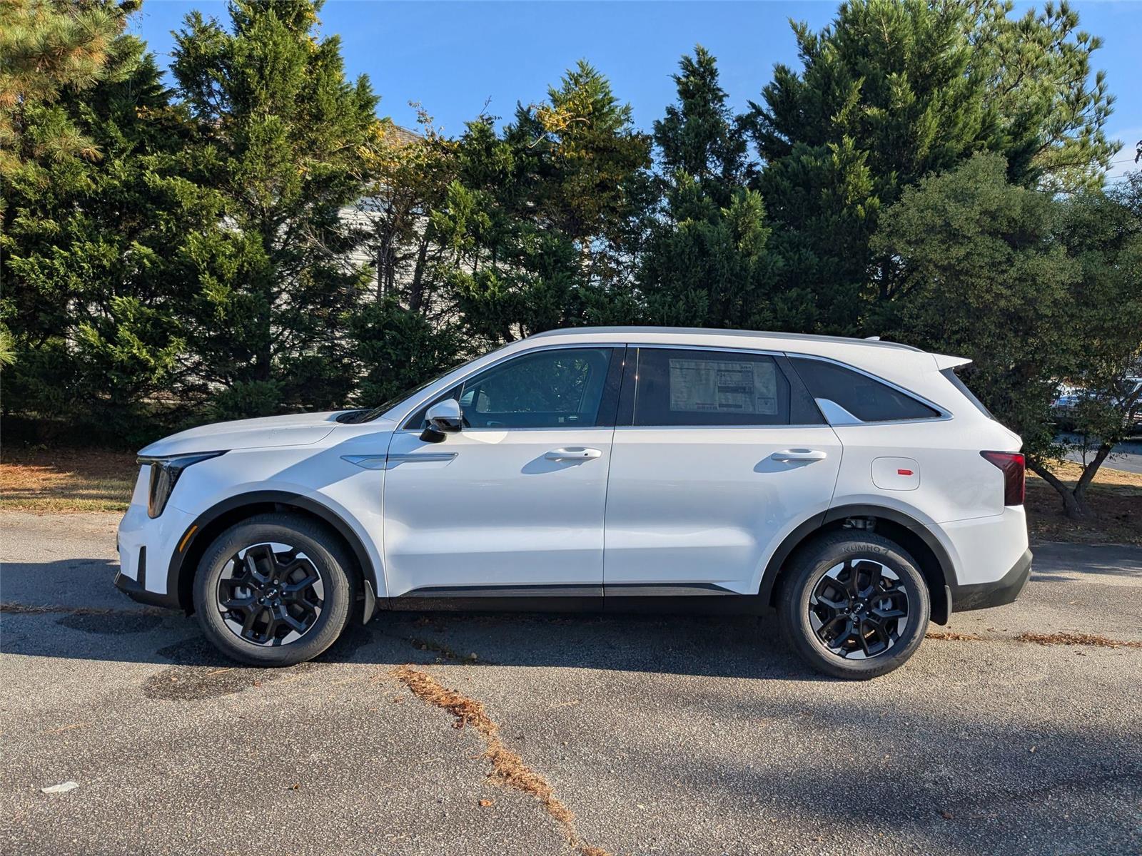 2026 Kia Sorento S photo 10