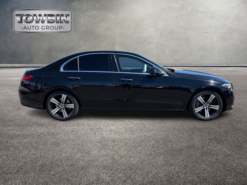 2022 Mercedes Benz C 300 photo 3