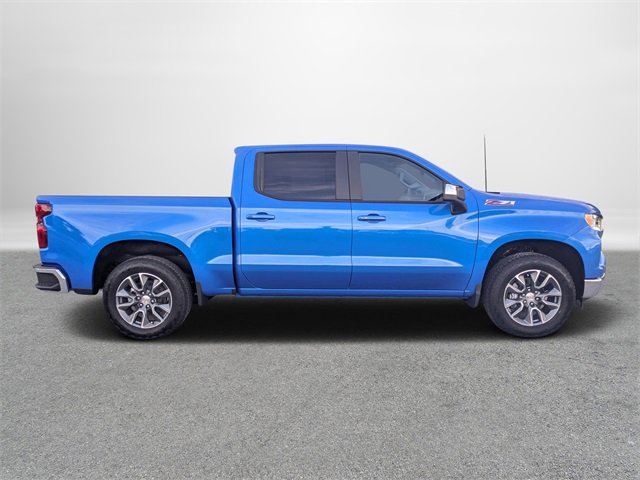 2026 Chevrolet Silverado 1500 LT photo 3