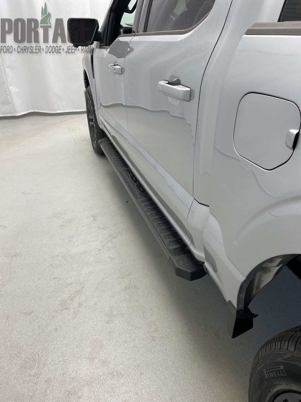 2025 Ford F-150 XLT photo 4