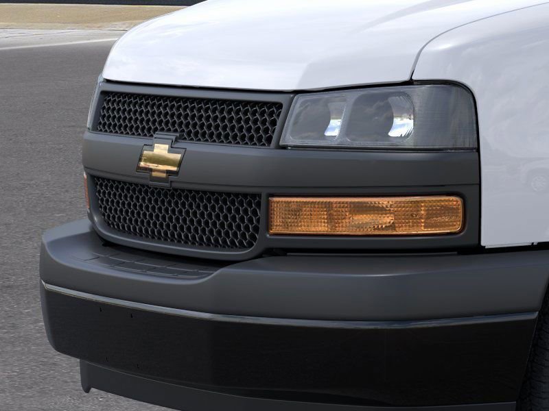 2025 Chevrolet Express Cargo 3500 photo 12