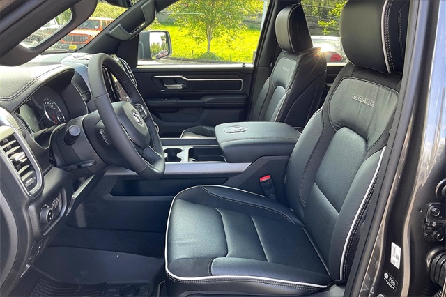 2025 Ram 1500 Laramie photo 10