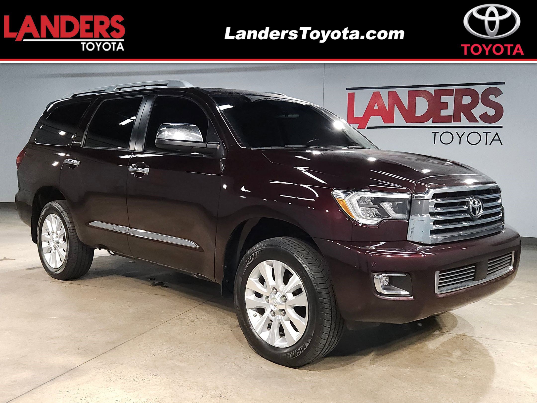 2019 Toyota Sequoia Platinum's photo