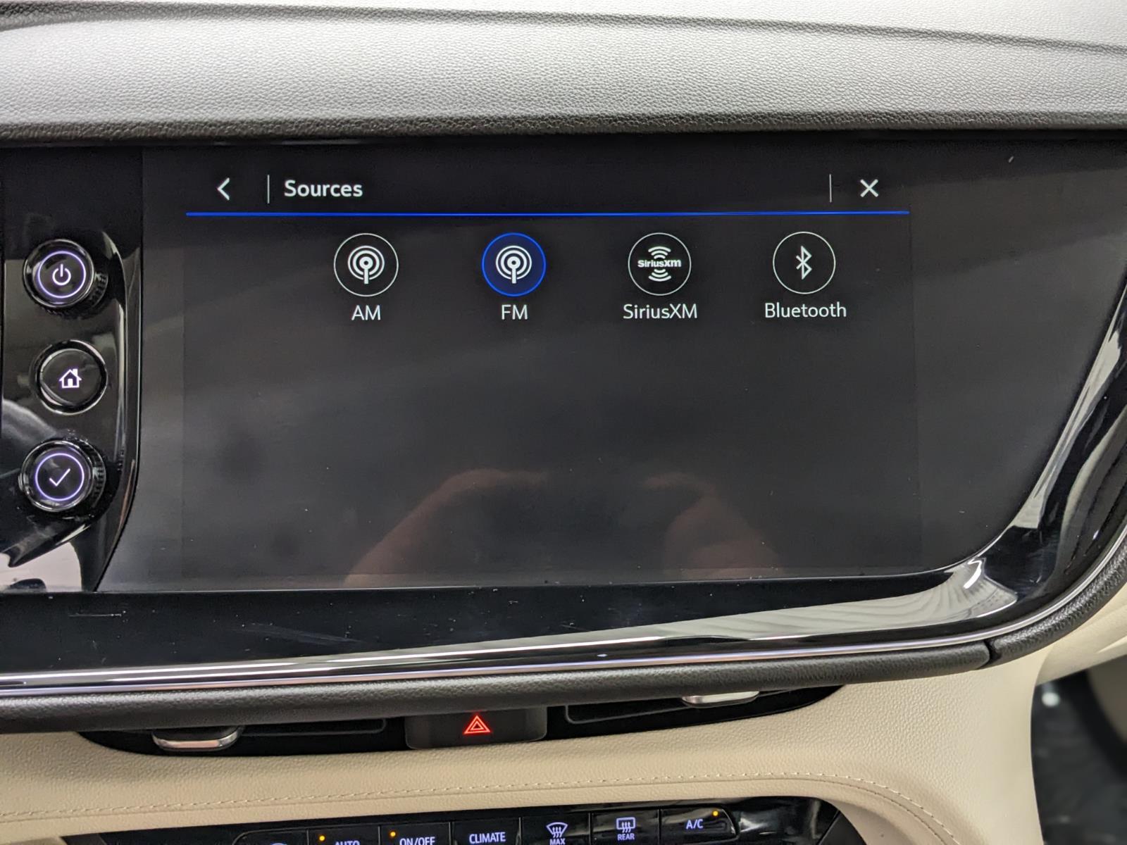 2023 Buick Envision Avenir photo 34