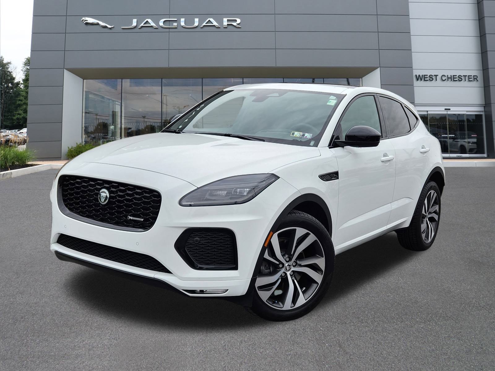 2024 Jaguar E-Pace R-DYNAMIC SE's photo