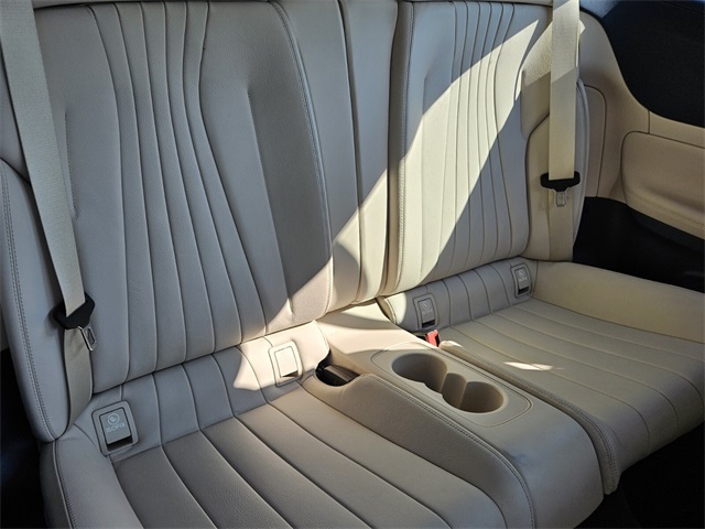 2022 Mercedes Benz E 450 photo 14