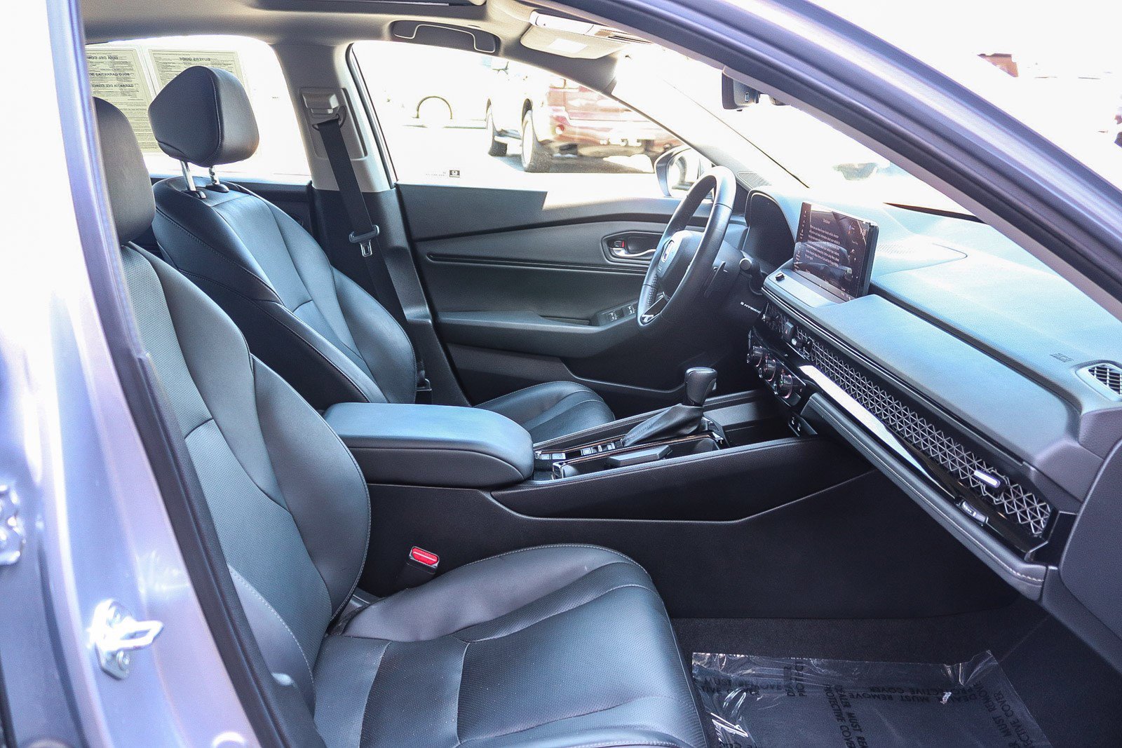 2024 Honda Accord Hybrid EX-L photo 18