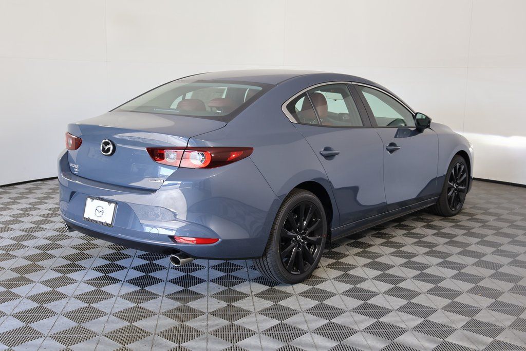 2025 Mazda Mazda3 Preferred photo 2