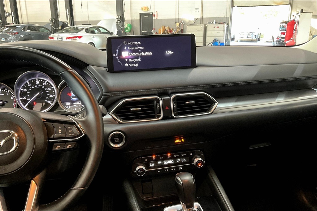 2022 Mazda CX-5 2.5 Select photo 5
