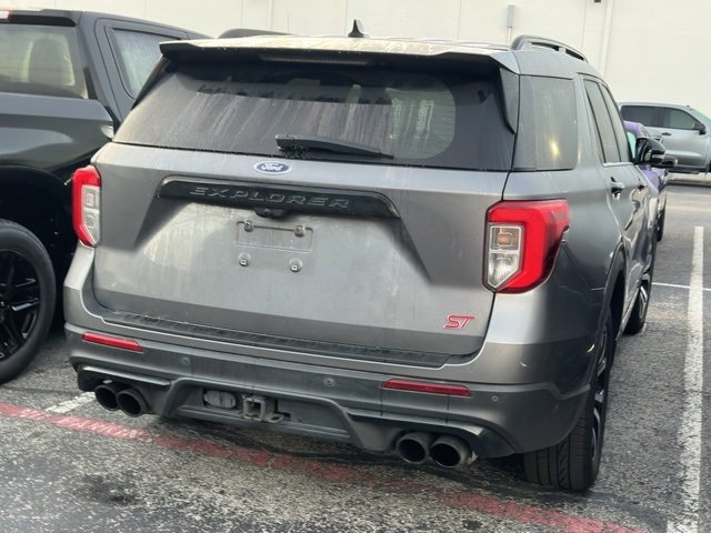 2021 Ford Explorer ST photo 3