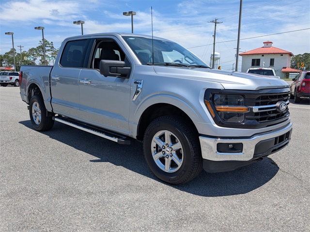 2024 Ford F-150 XLT photo 2