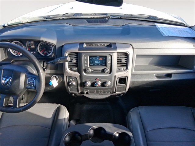2018 Ram 5500 photo 11