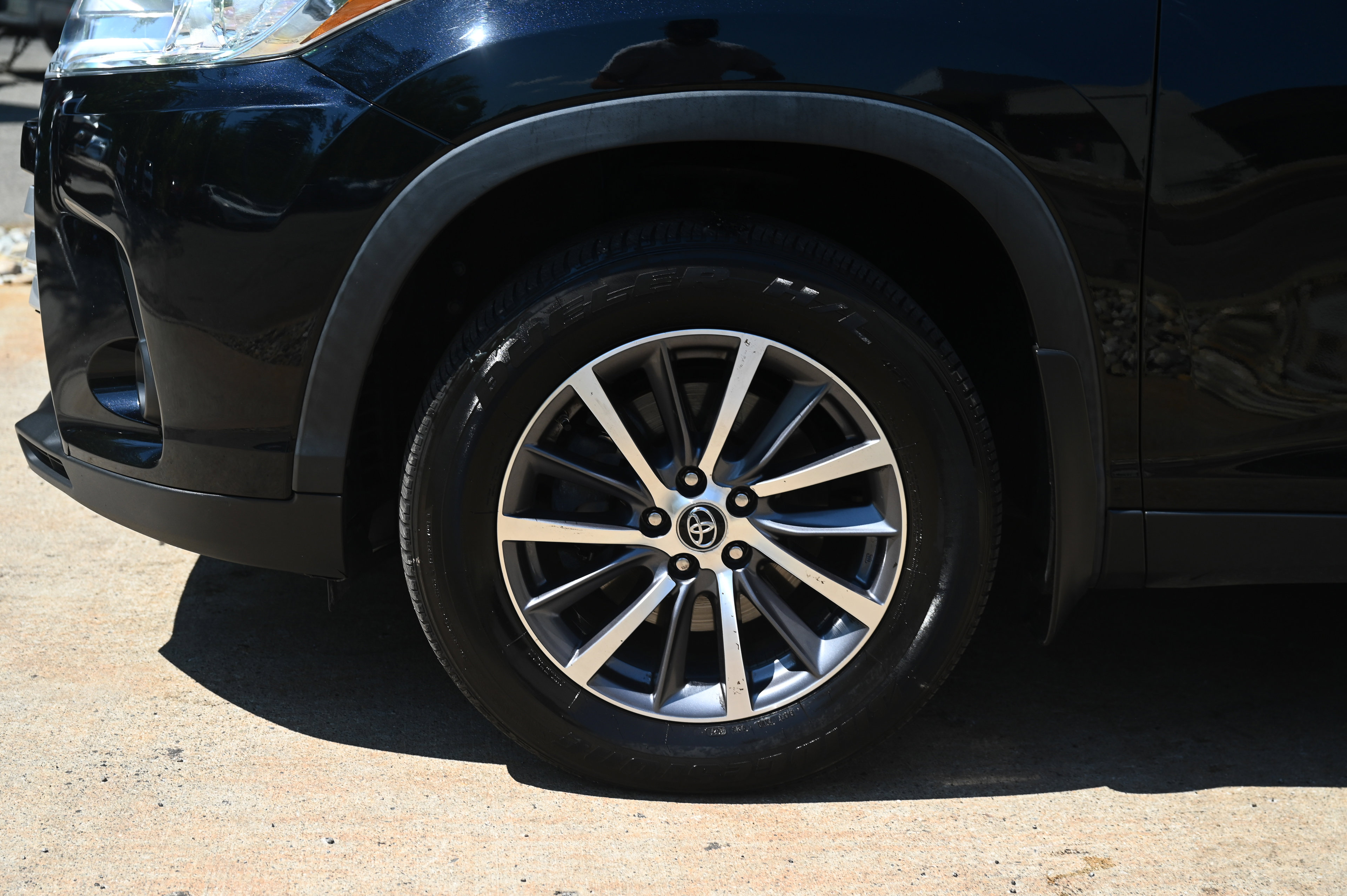 2019 Toyota Highlander XLE photo 11