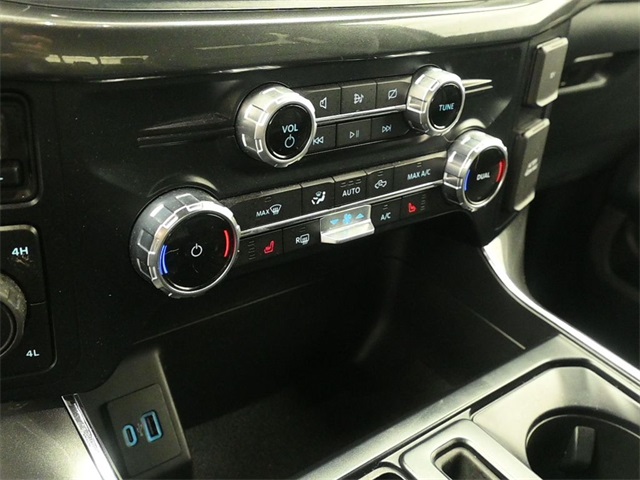 2022 Ford F-150 XLT photo 18