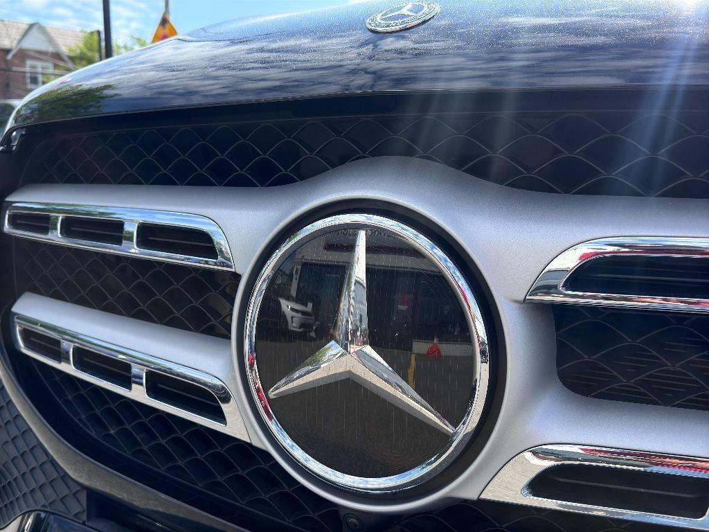 2021 Mercedes Benz GLS 450 4MATIC photo 12