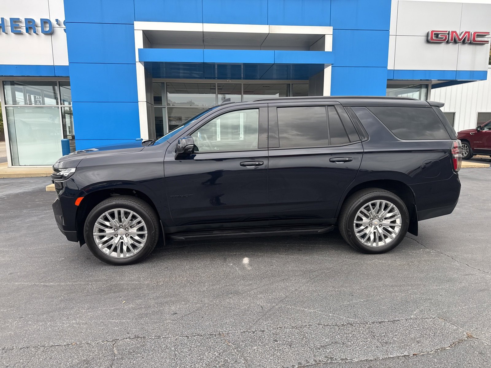 2023 Chevrolet Tahoe RST photo 5