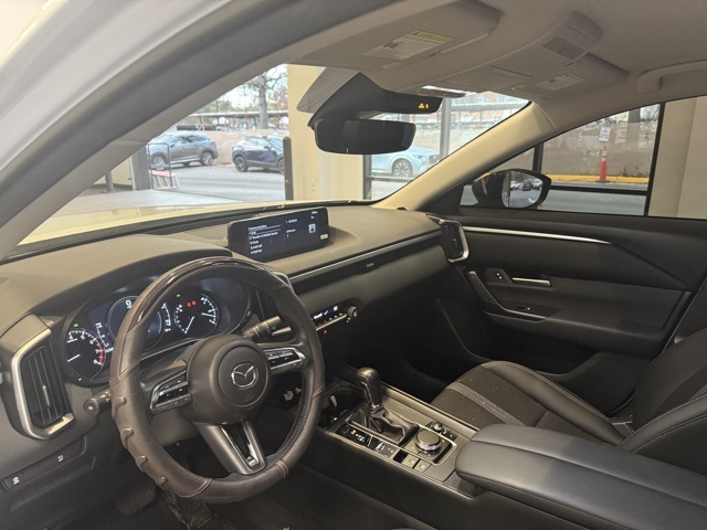 2024 Mazda CX-50 2.5 Select photo 2