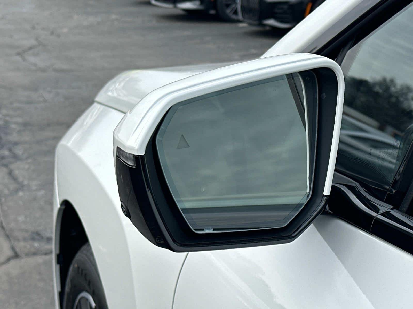 2025 BMW iX 50 - Photo 12