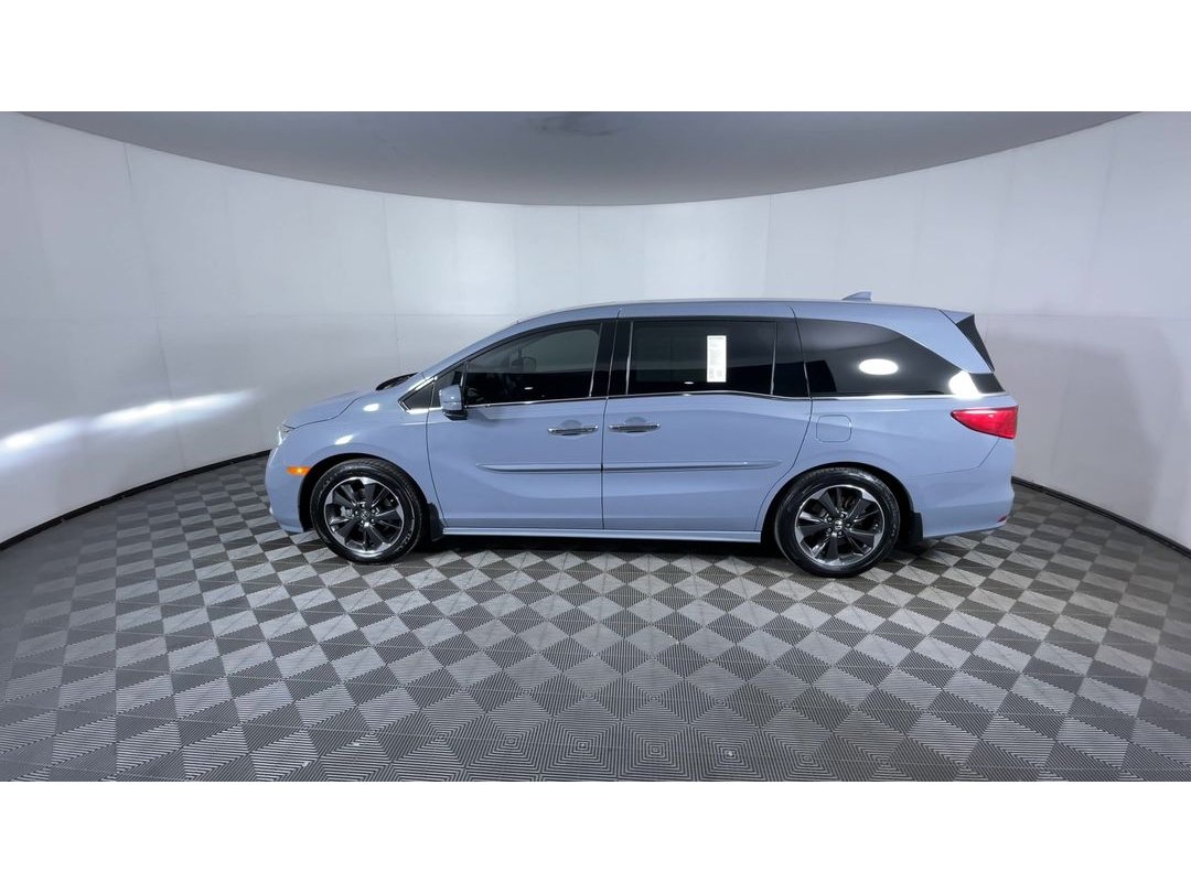 2023 Honda Odyssey Elite photo 4