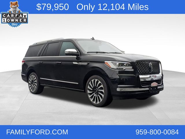 2024 Lincoln Navigator Black Label L's photo