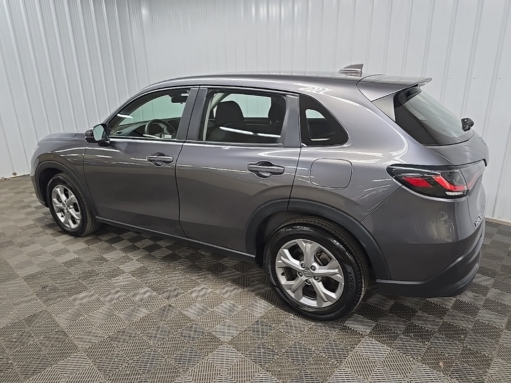 2023 Honda HR-V LX photo 4