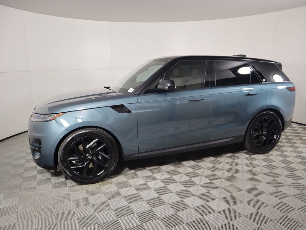 2025 Land Rover Range Rover Sport SE photo 8