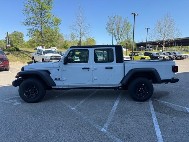 2025 Jeep Gladiator Sport photo 2