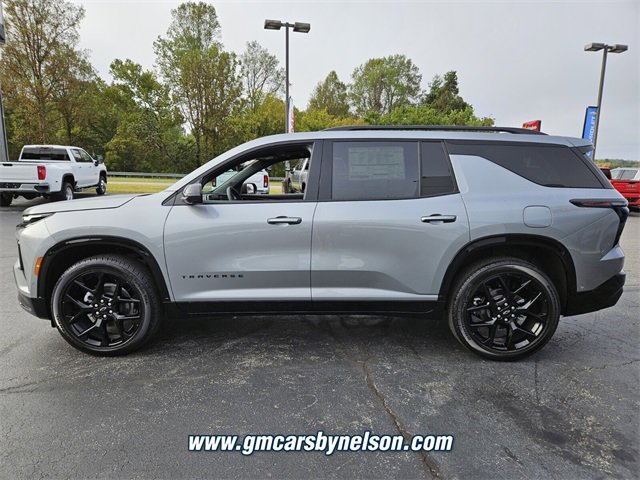 2026 Chevrolet Traverse RS photo 2