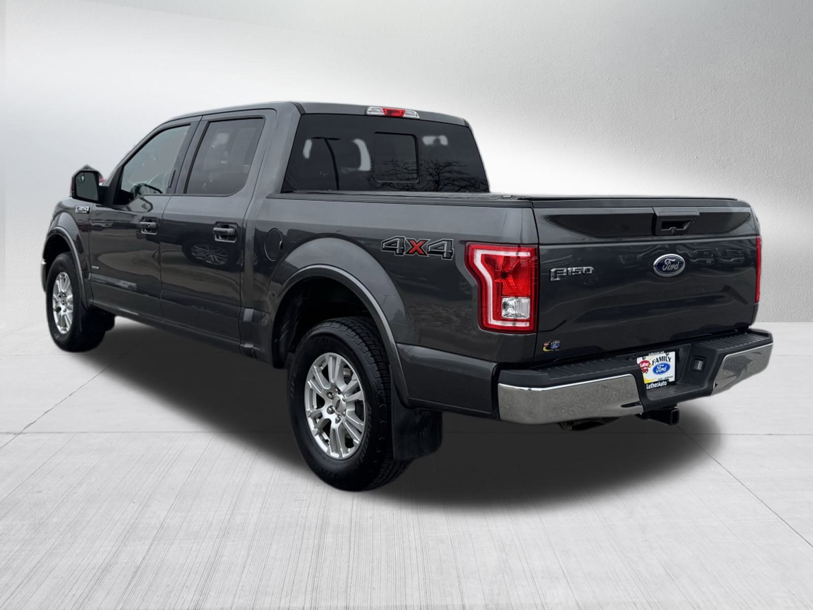 2017 Ford F-150 Lariat photo 4