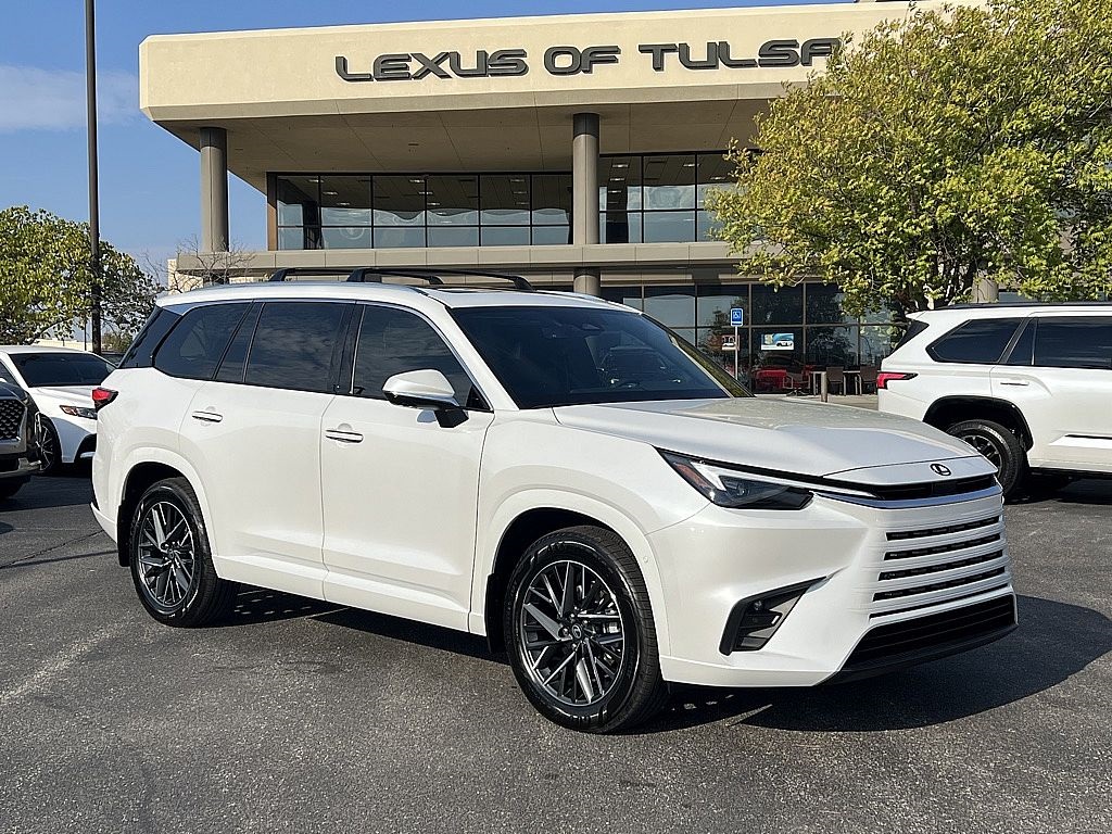 2026 Lexus TX Premium's photo