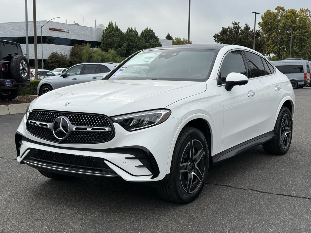 2026 Mercedes Benz GLC 300 Coupe 4MATIC photo 3