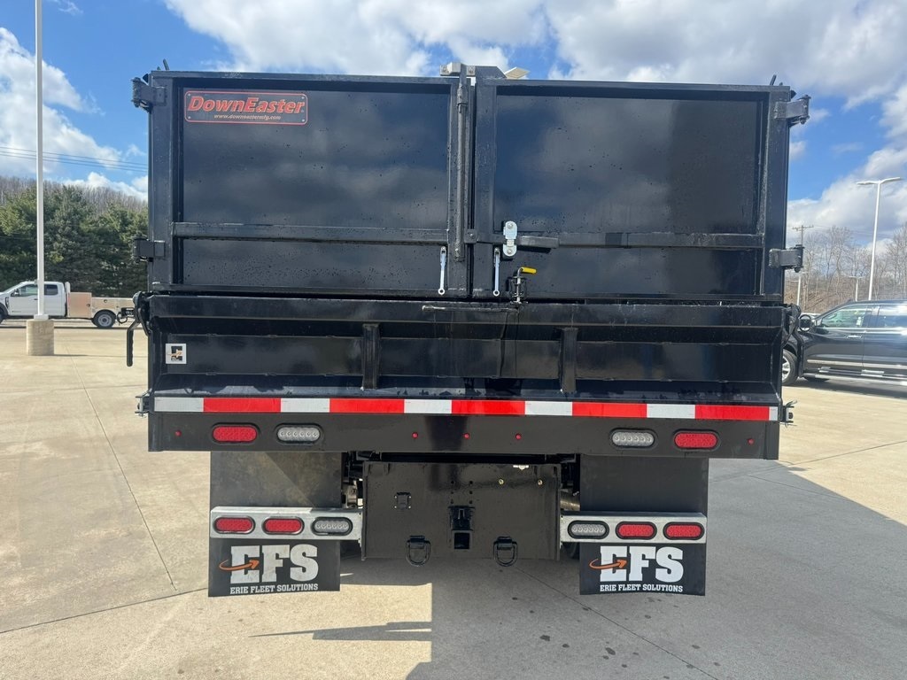 2023 Ford F-450 XLT photo 4