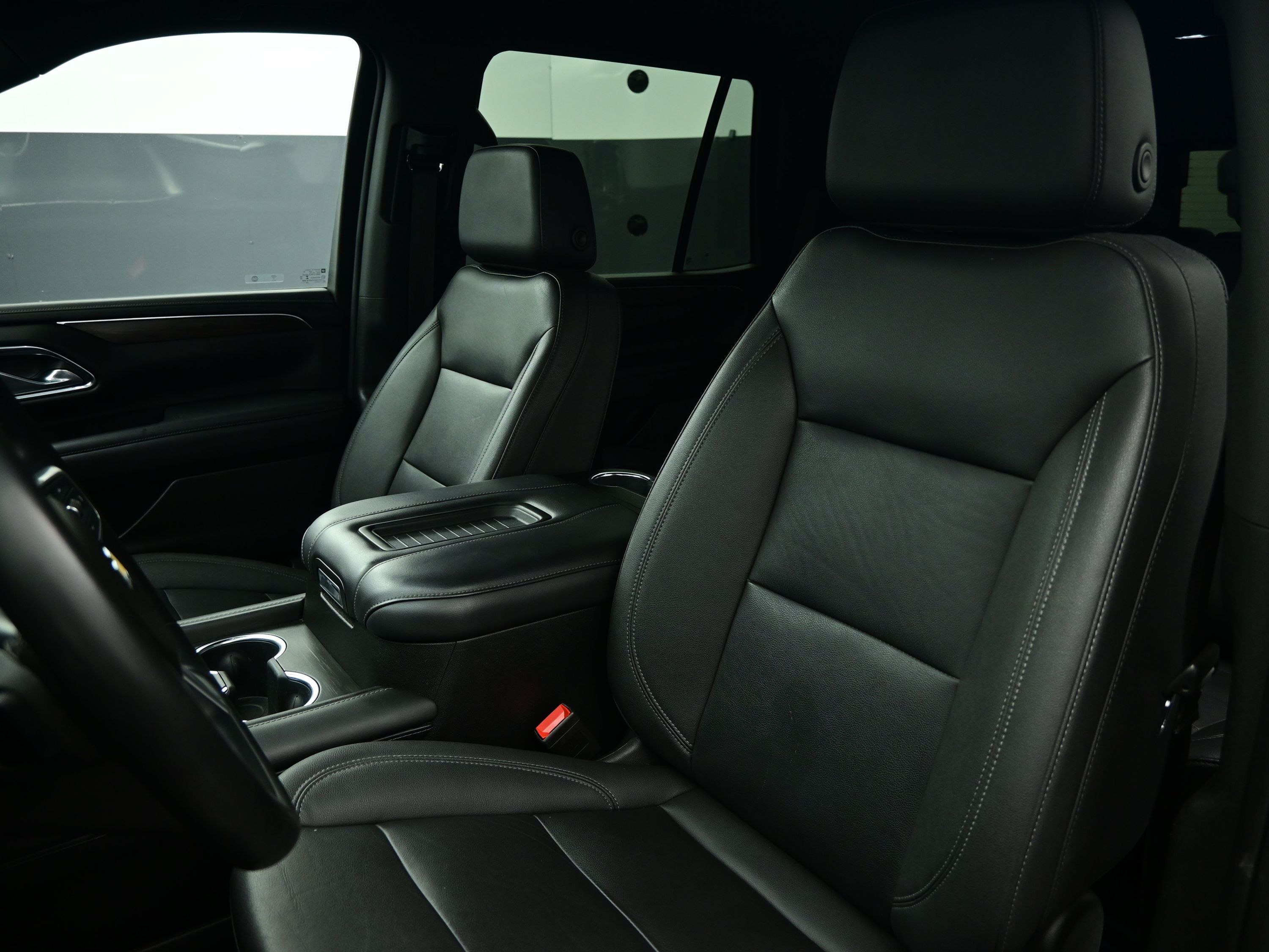 2023 Chevrolet Tahoe LT photo 4