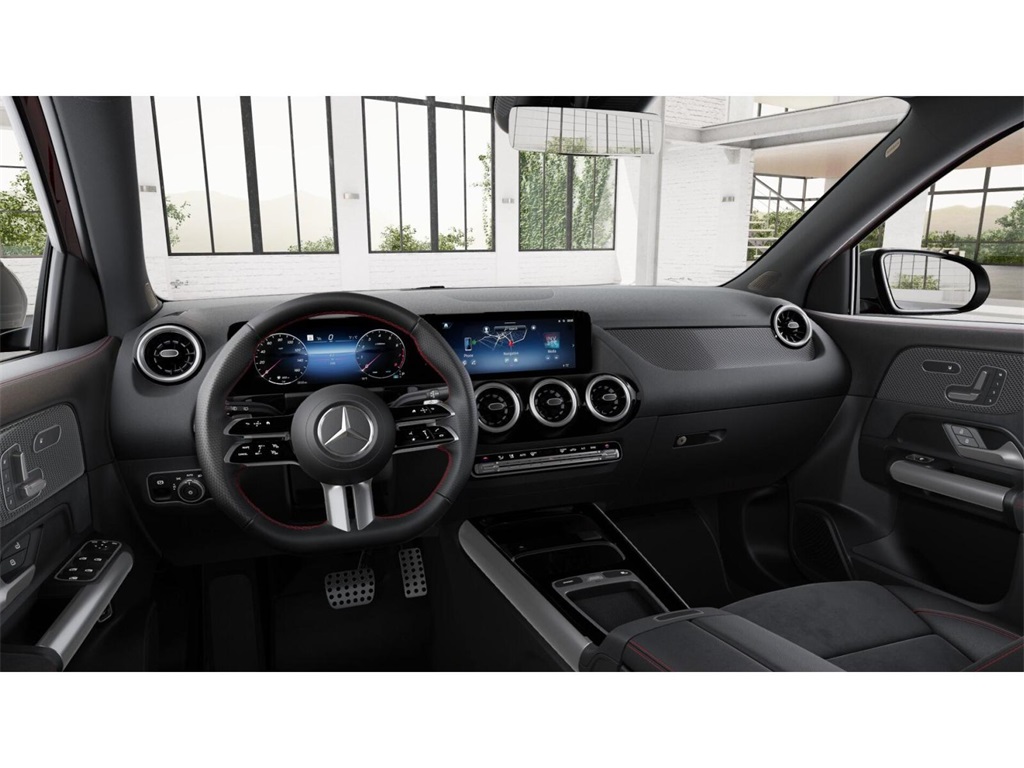 2026 Mercedes Benz GLA 250 4MATIC photo 3