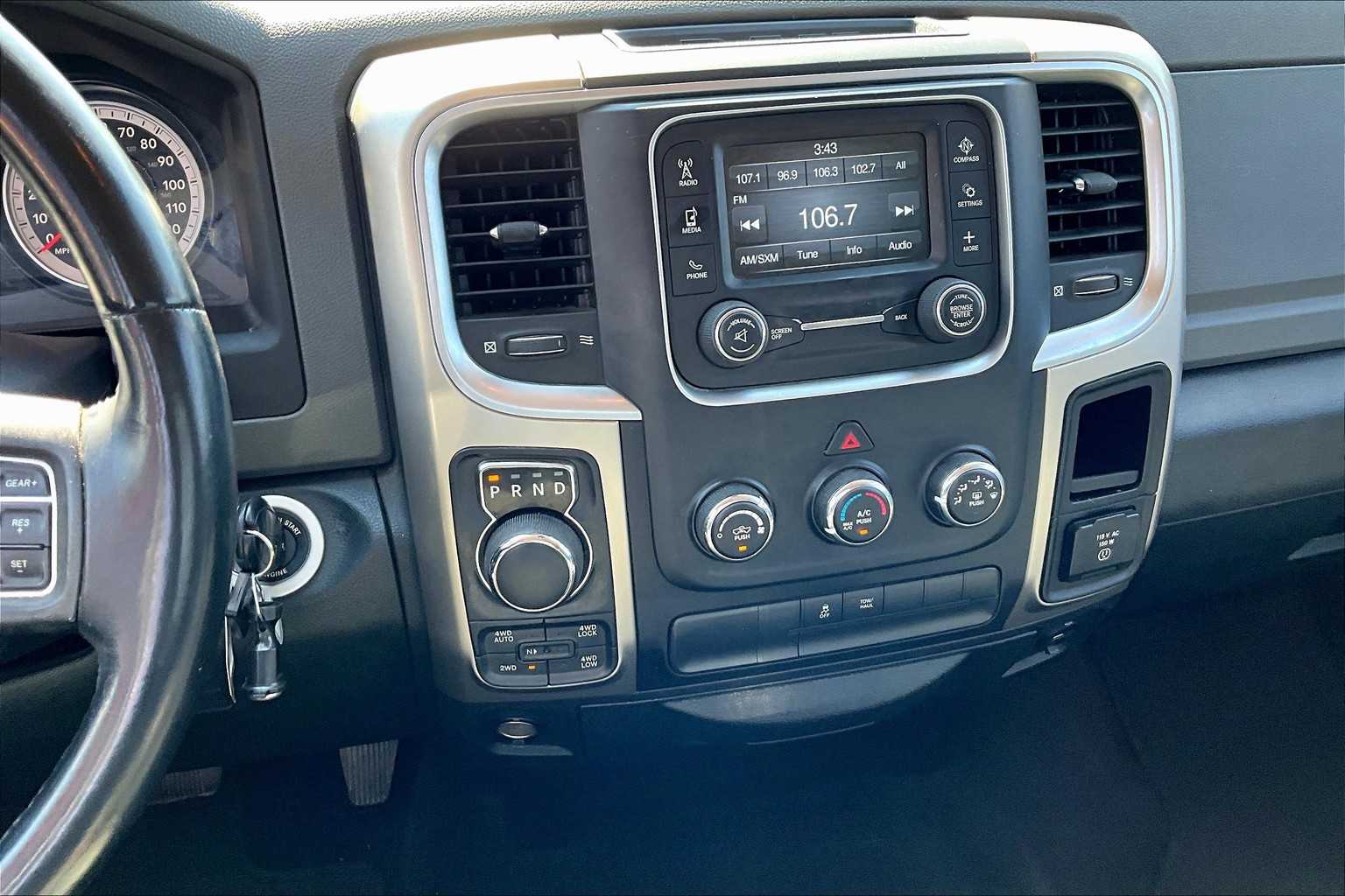 2015 Ram 1500 Big Horn photo 6