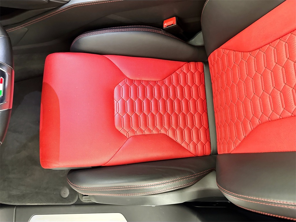 2022 Lamborghini Urus photo 19