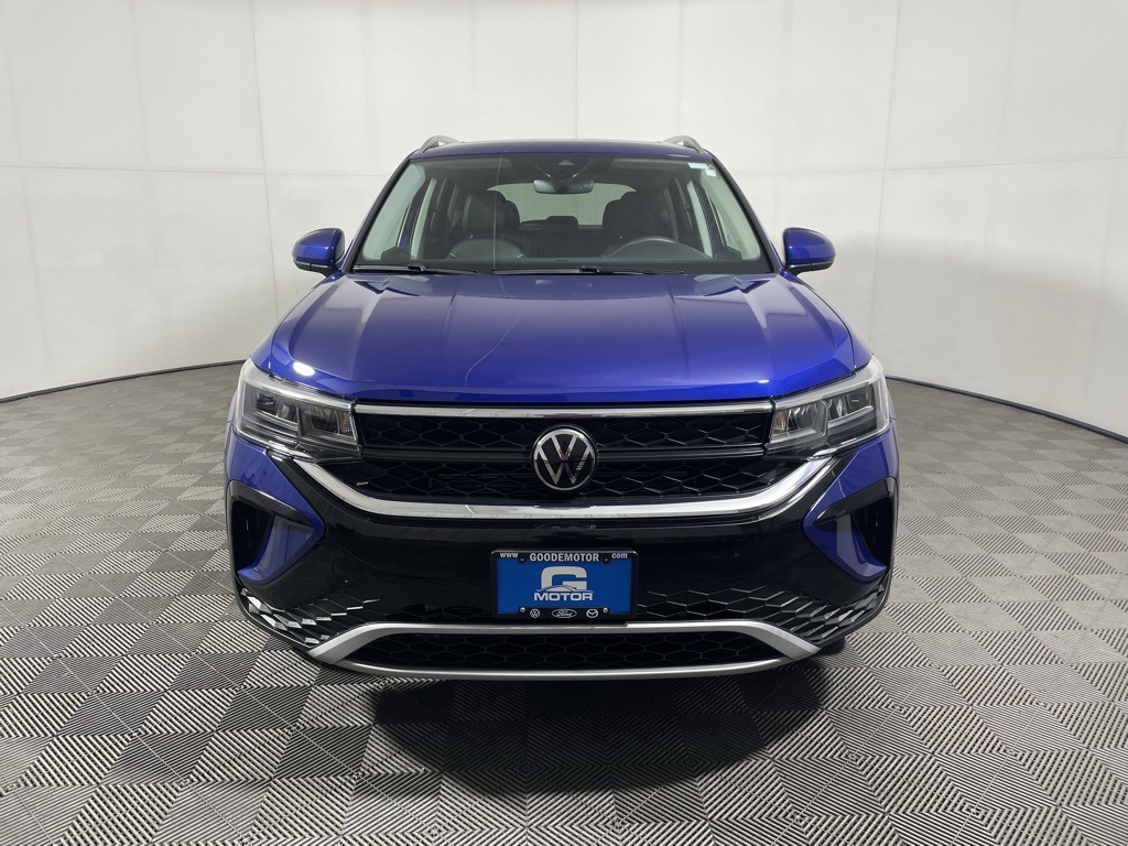 2024 Volkswagen Tiguan SE photo 2