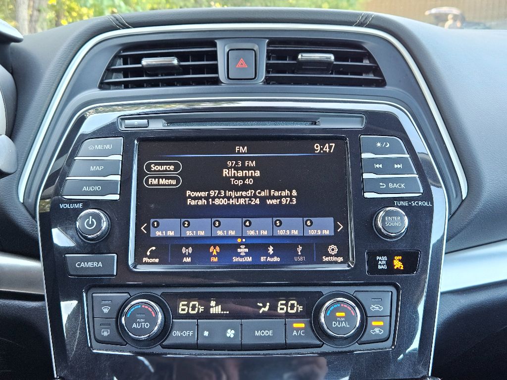 2023 Nissan Maxima SV photo 21