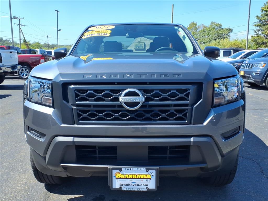 2024 Nissan Frontier S photo 8