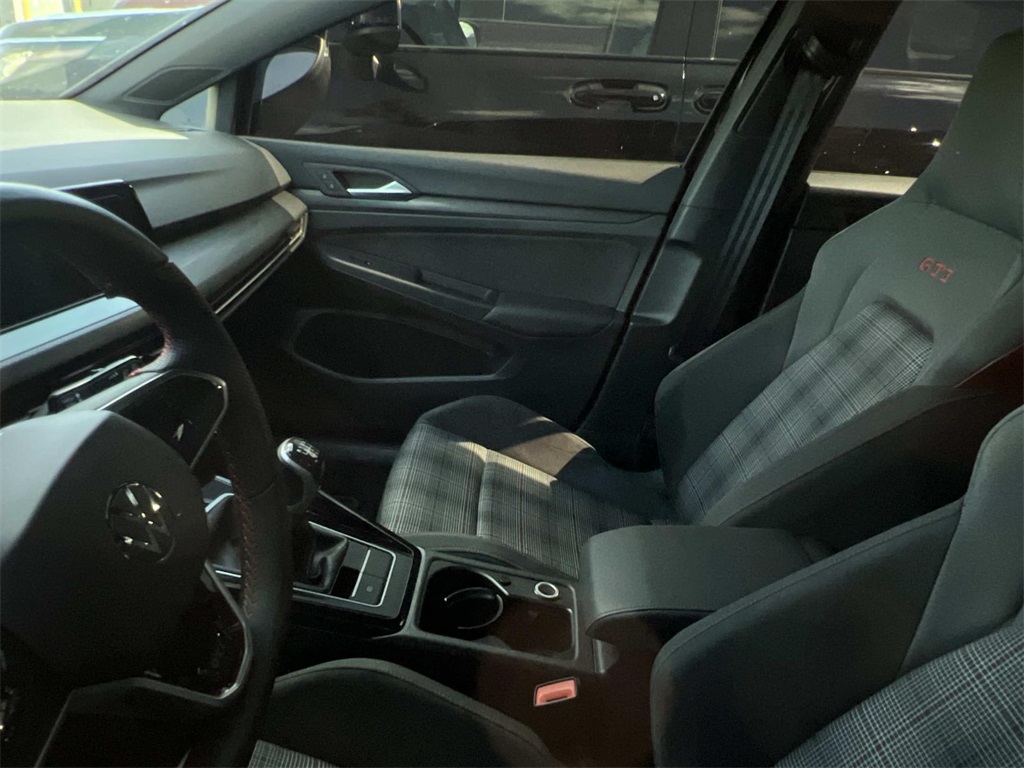 2024 Volkswagen Golf GTI 380 S photo 18