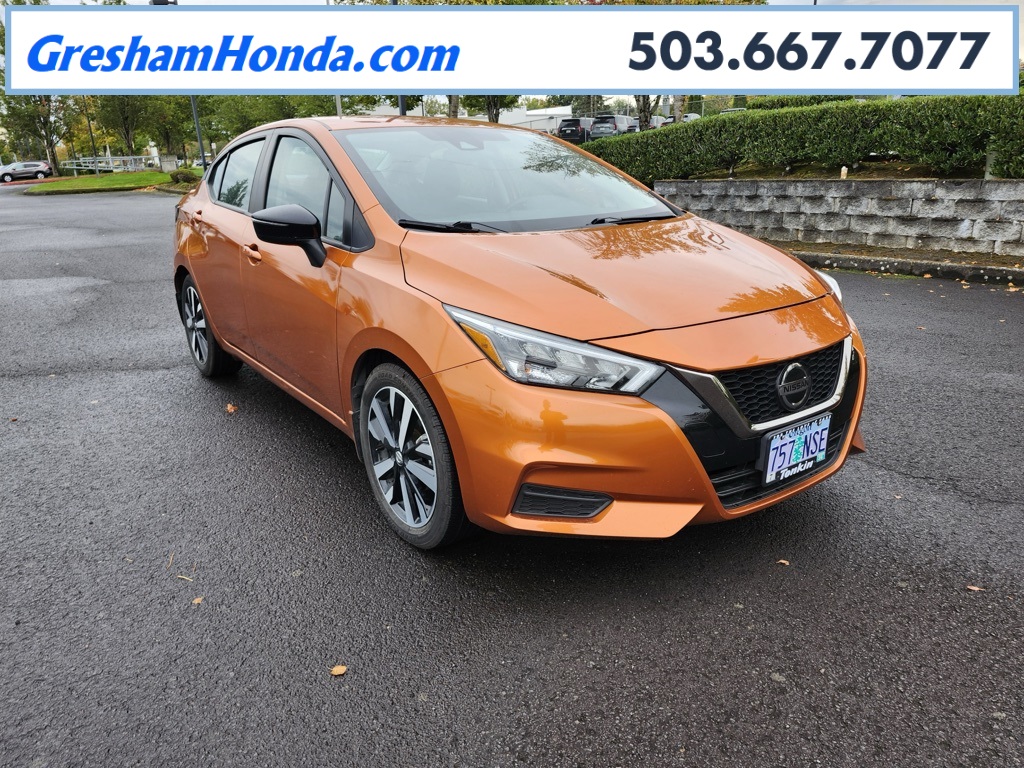 2022 Nissan Versa Sedan SR